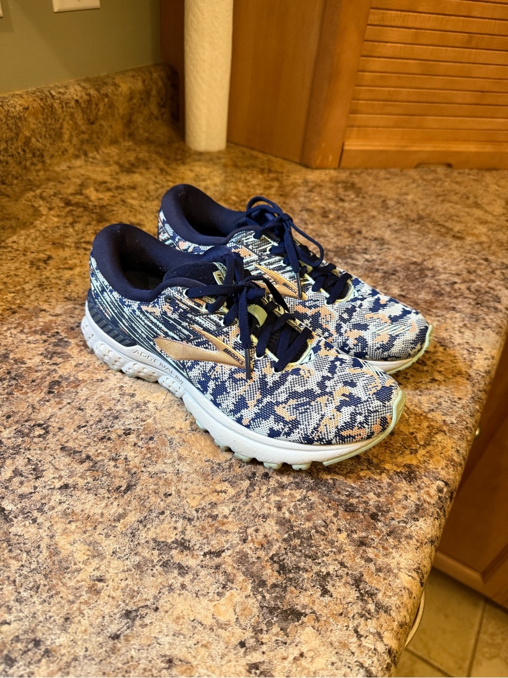 Brooks Women's Navy, Copper & White Patterned Running Shoes